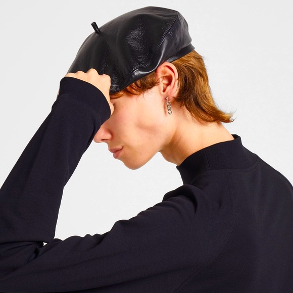 Leather Beret - Picture 3 of 5